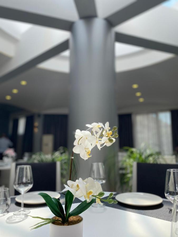Atrium Deluxe Resort Голем Екстериор снимка
