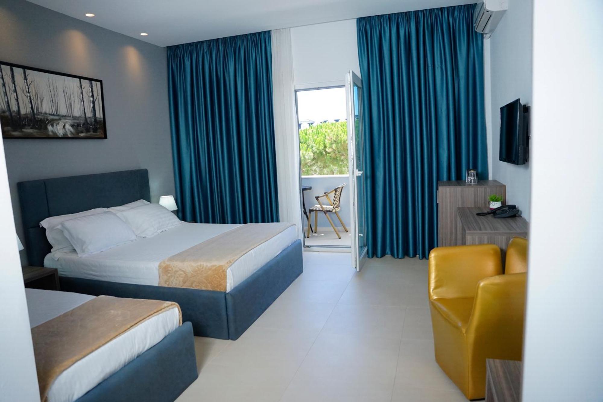Atrium Deluxe Resort Голем Екстериор снимка